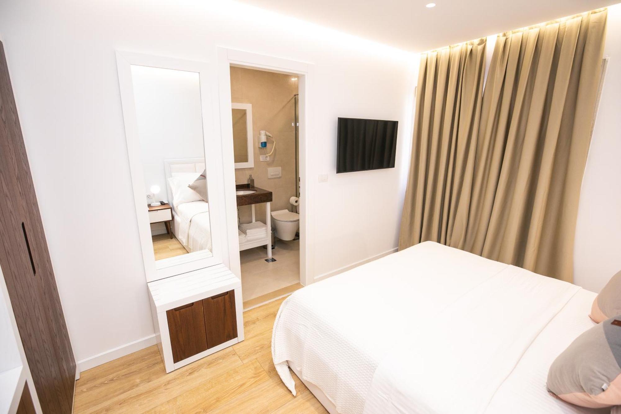 Hotel Elior Tirana Cameră foto